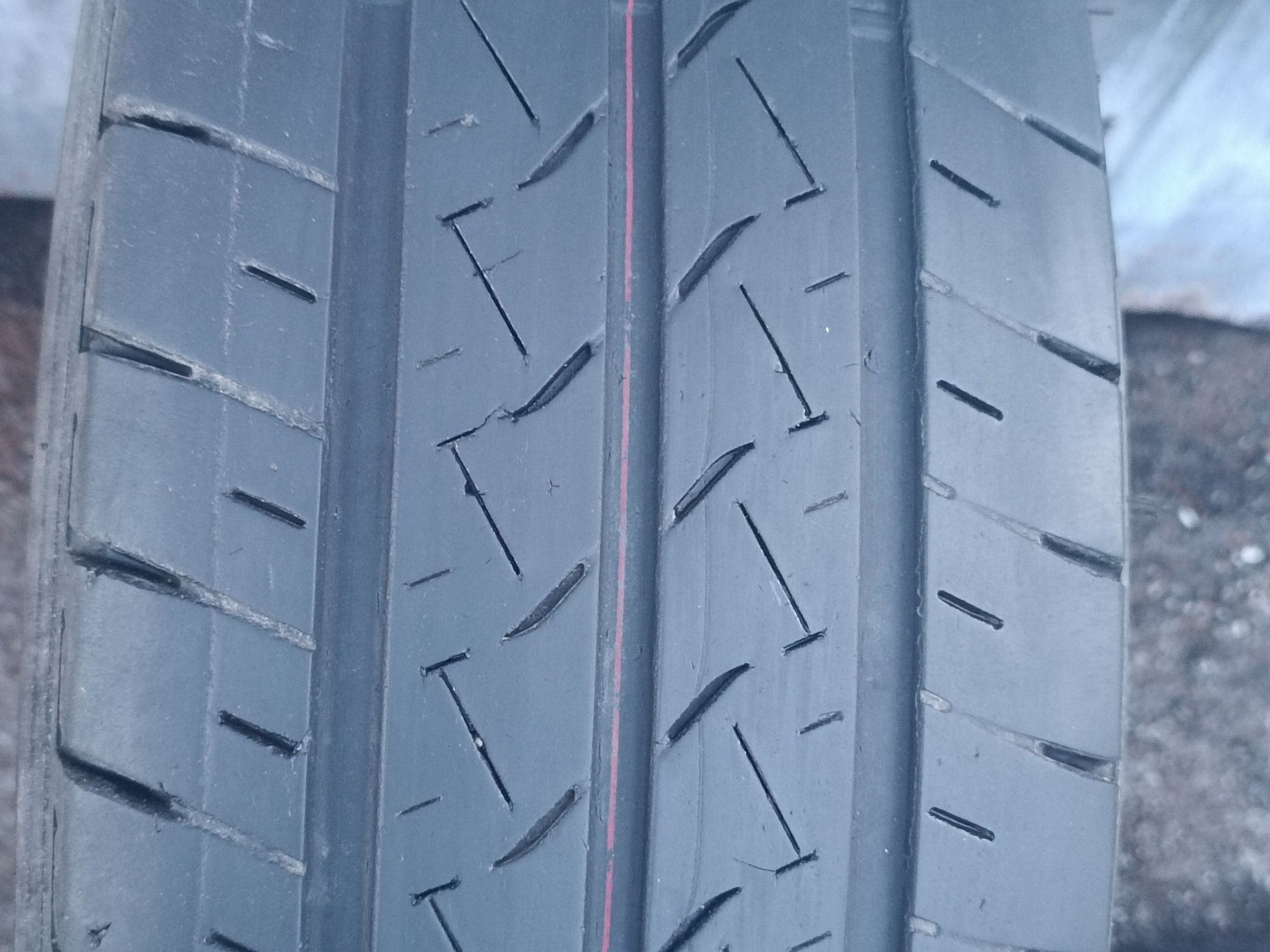 225/65/16 С Bridgestone Дот 0123