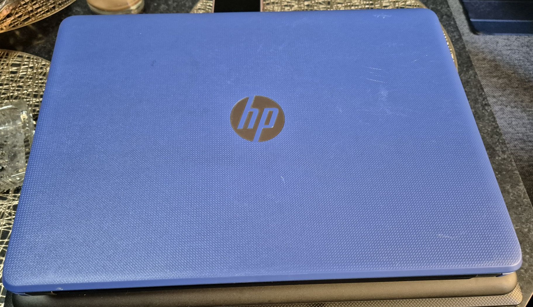 vand laptop HP Pavilion 14-BW020NA..14"..AMD A6 9200..8 Gb Ddr4