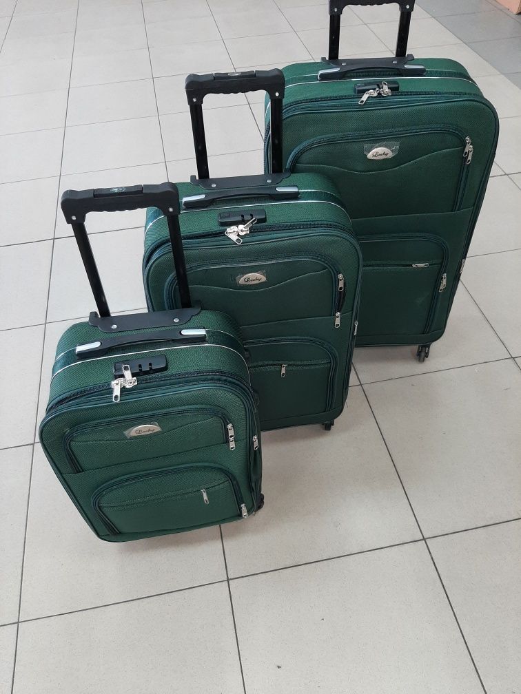 НОВИ куфари три размера