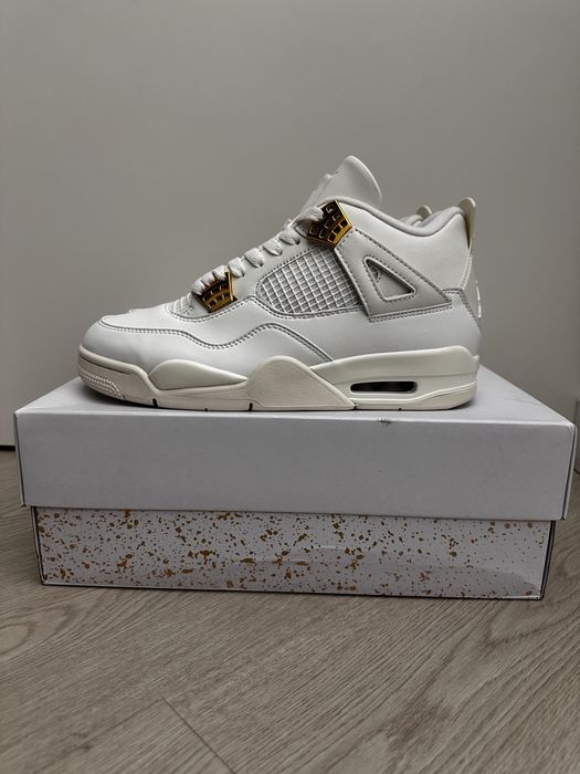 Jordan Retro 4 Metallic Gold