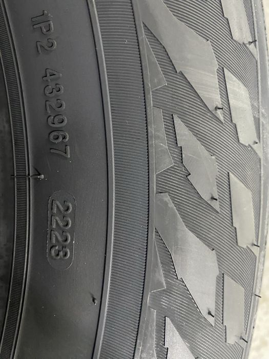 Anvelope iarna NOI 215/65R16 Nokian Snowproof 98H NOI