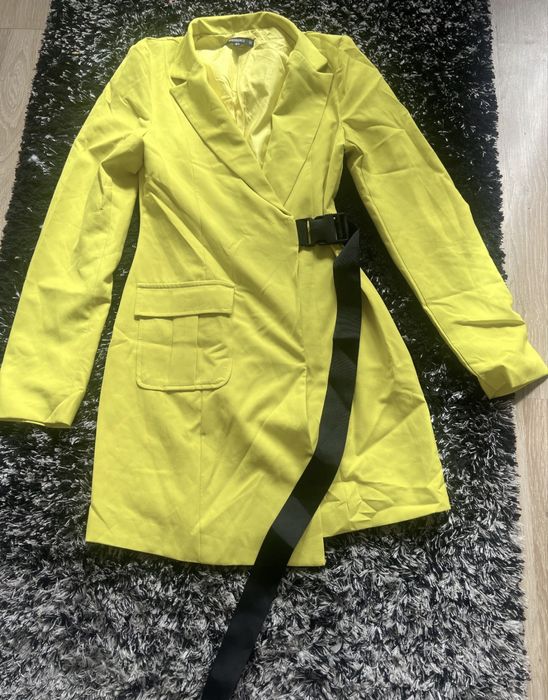 Красиви официални рокли за повод