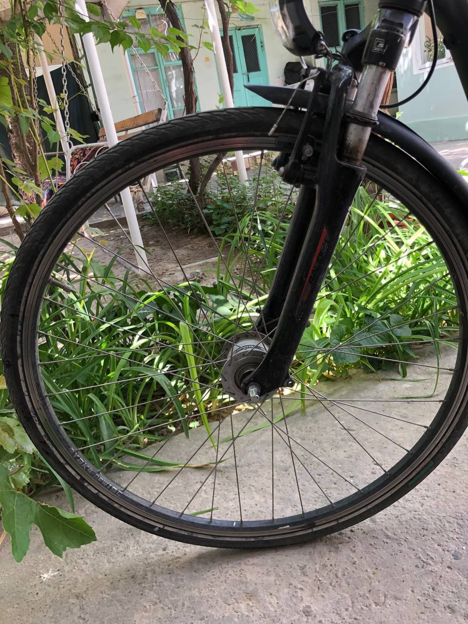 “Sotiladi: sifatli sport velosiped, holati a’lo!”