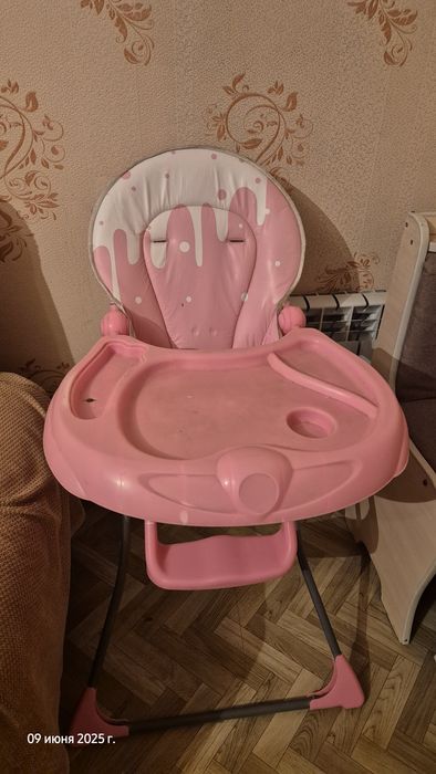 Детский столик для девочки