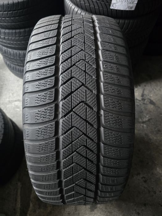 Pirelli 275/40 R21 107V MS iarnă runflat