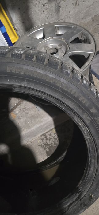 Продам шины Nokian
