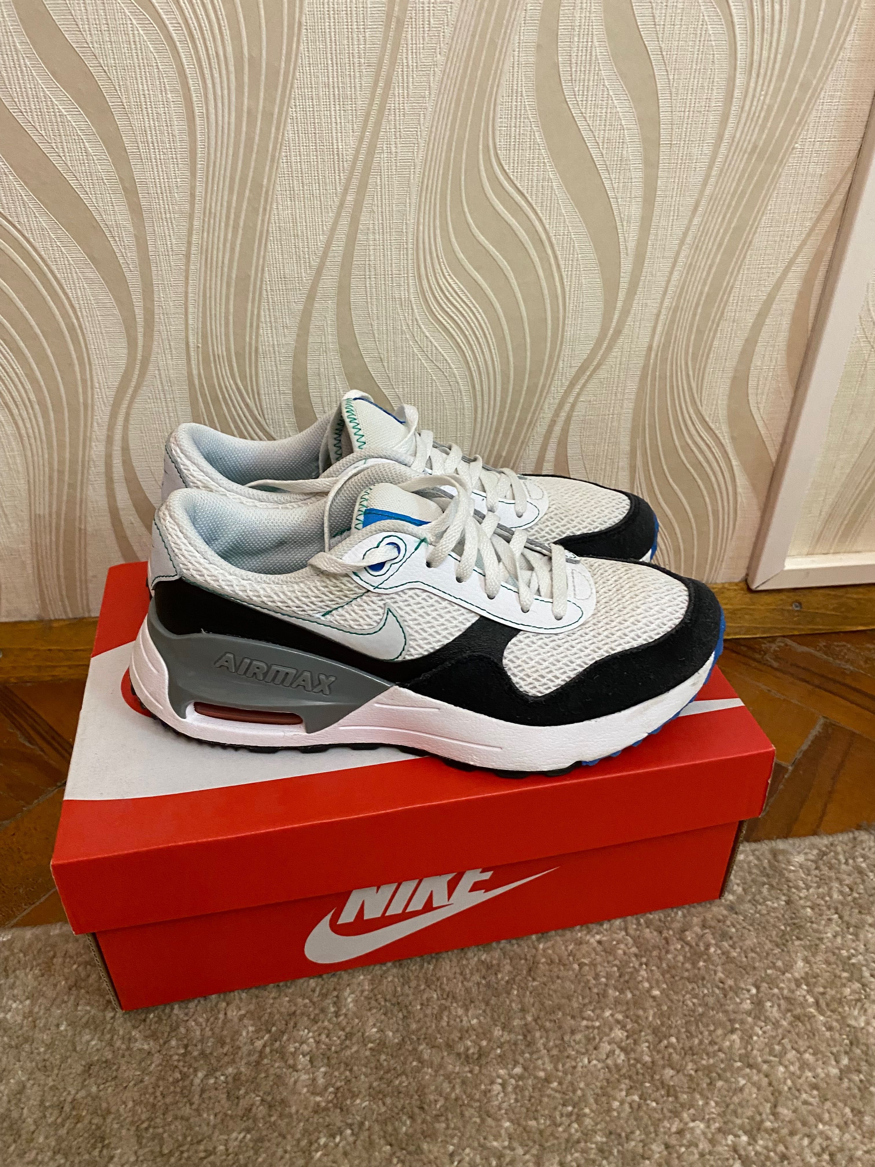 Маратонки Nike airmax