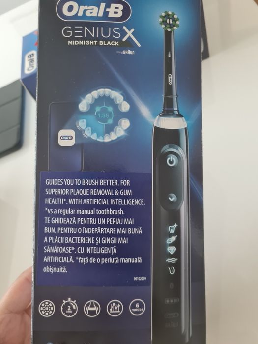 Periuta de dinti electrica Oral B GeniusX