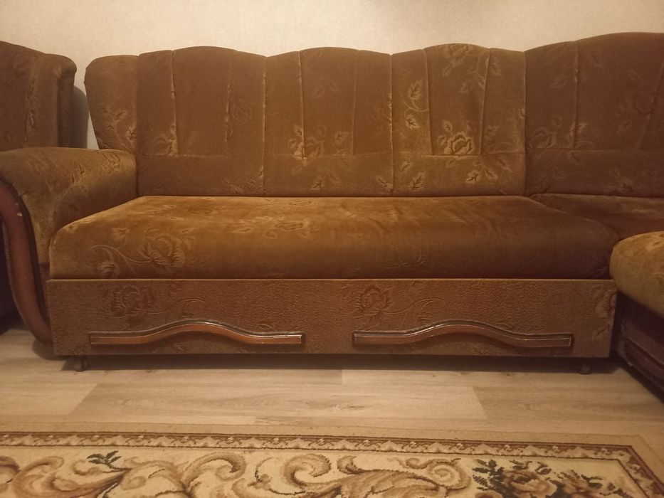 Угловой диван