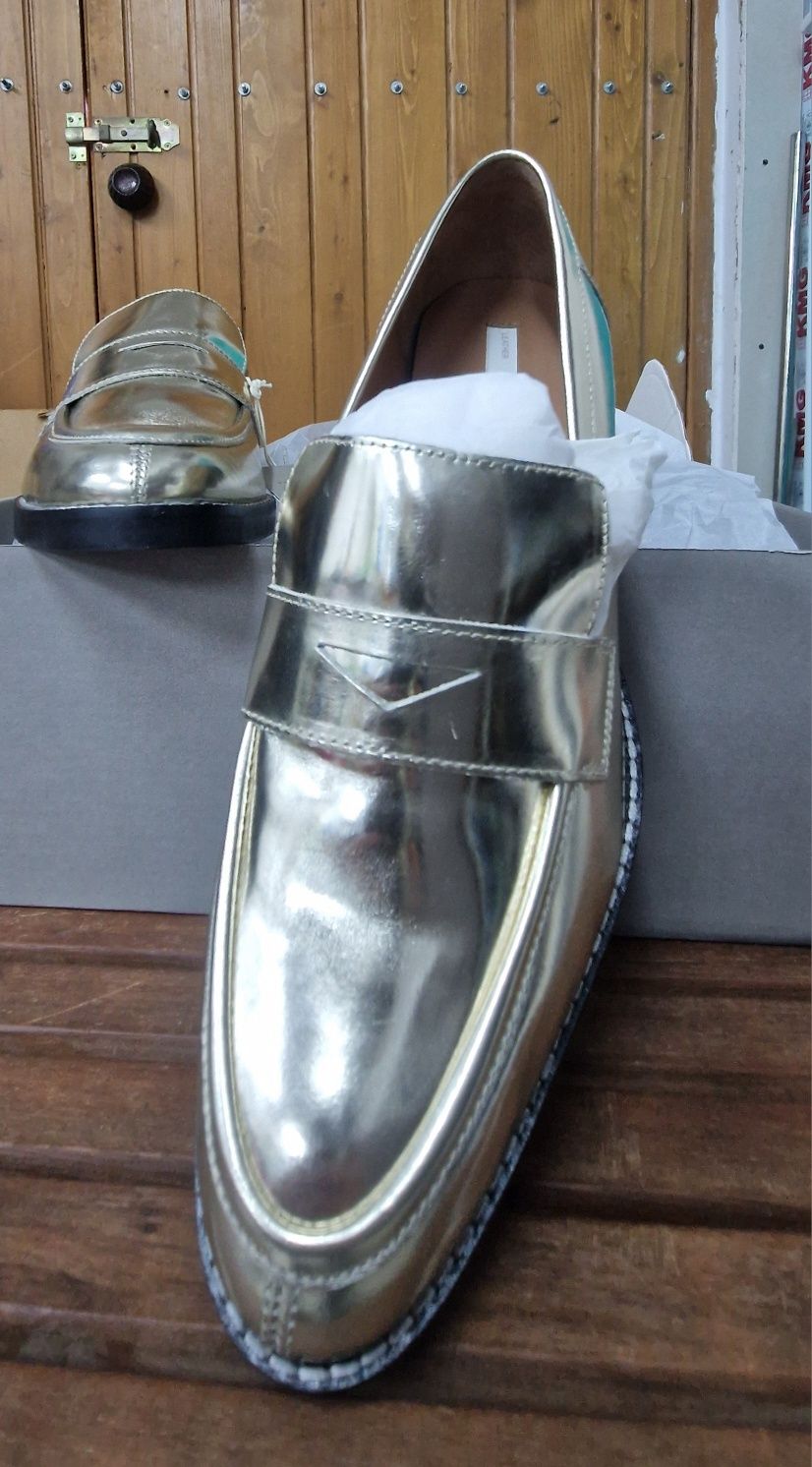 Pantofi mocasini din piele HM gold, mar 38