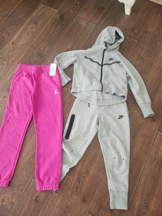 Екип Nike tech и Jordan
