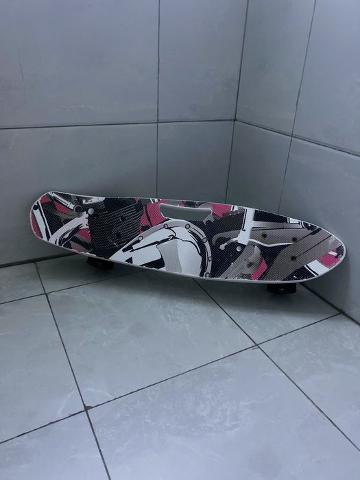 Скейтборды Penny Board – стильный, лёгкий, почти новый