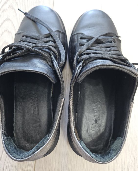 Adidași damă din piele