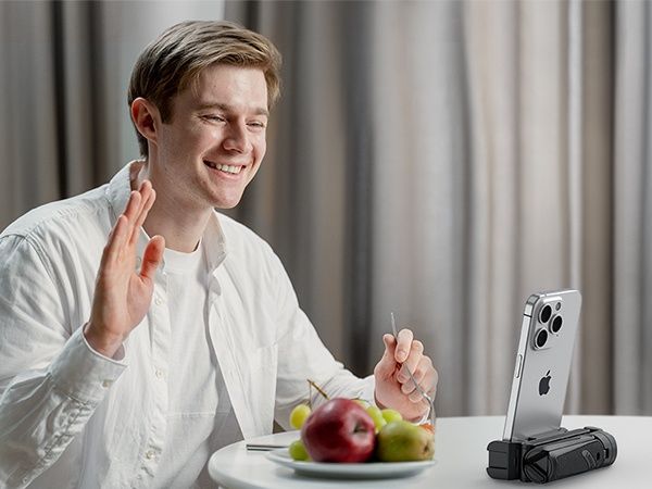 ULANZI JJ02 3в1 статив, селфи стик и грип за Телефон с Bluetooth диста