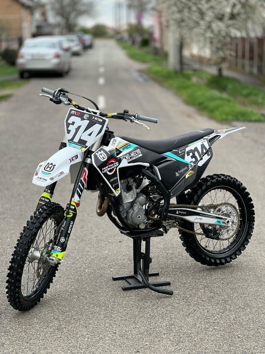 Vând Husqvarna FC 250 2021/Pornire buton/Mape+Tc Preț:4200€ neg!