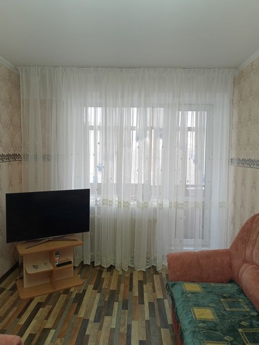 Продам.2 комнатную квартиру