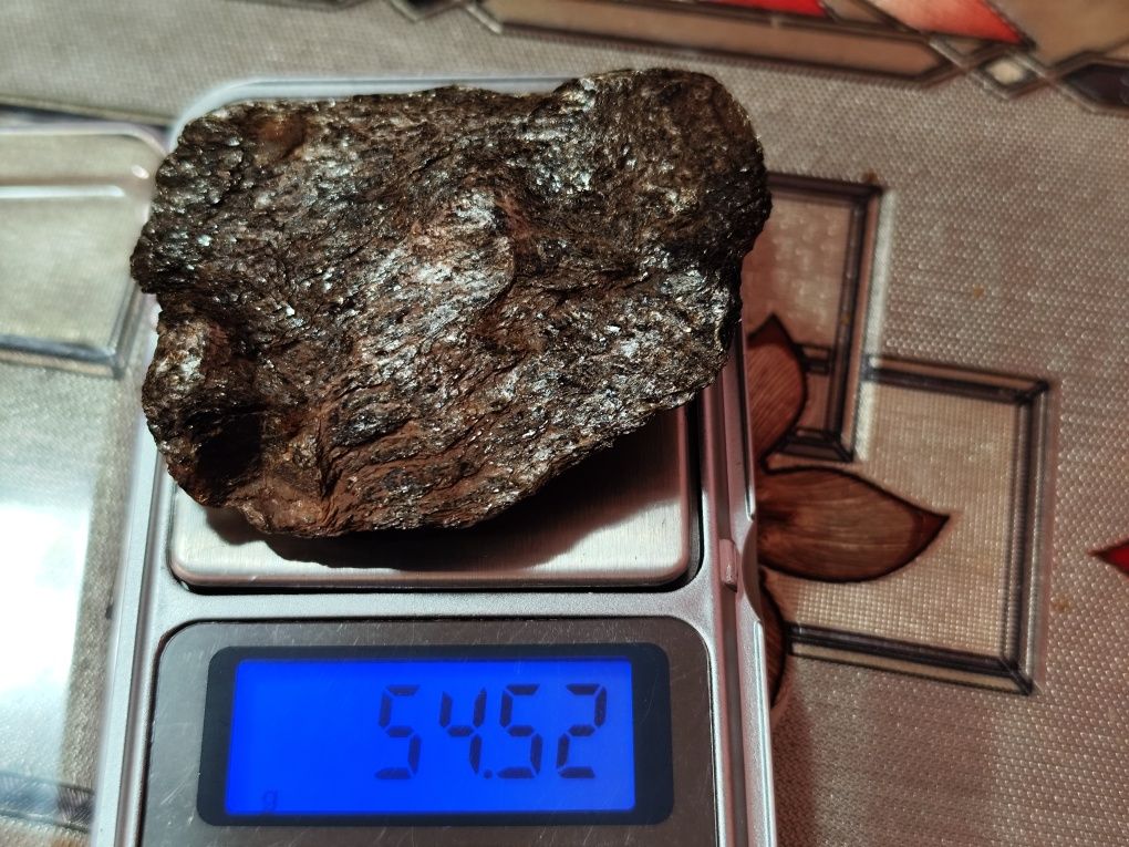 Диамантен.. Метеорит... Ахондрити !договаряне