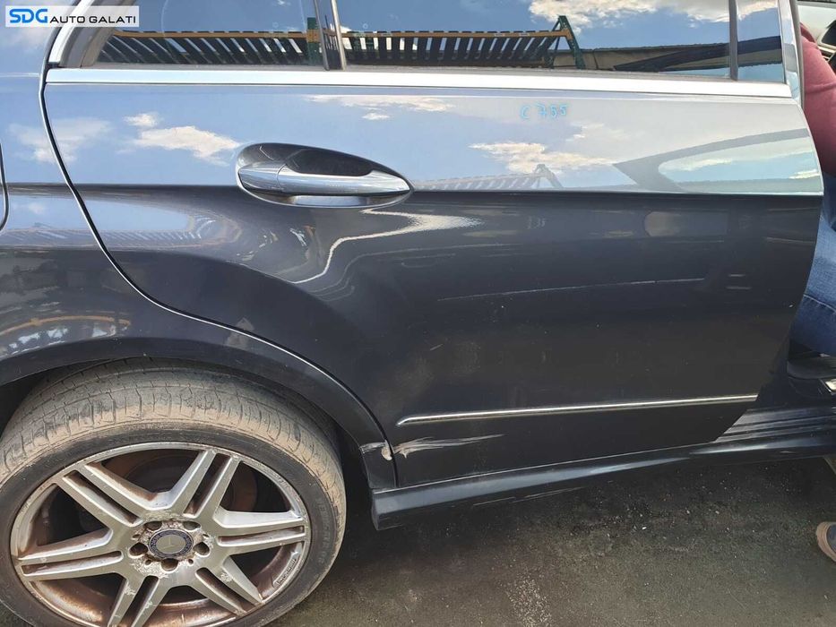 Usa Usi Portiera Portiere Dreapta Spate Dezechipata cu Defect Mercedes Clasa E Class W212 2009 - 2016 Culoare C755 [LC1840]