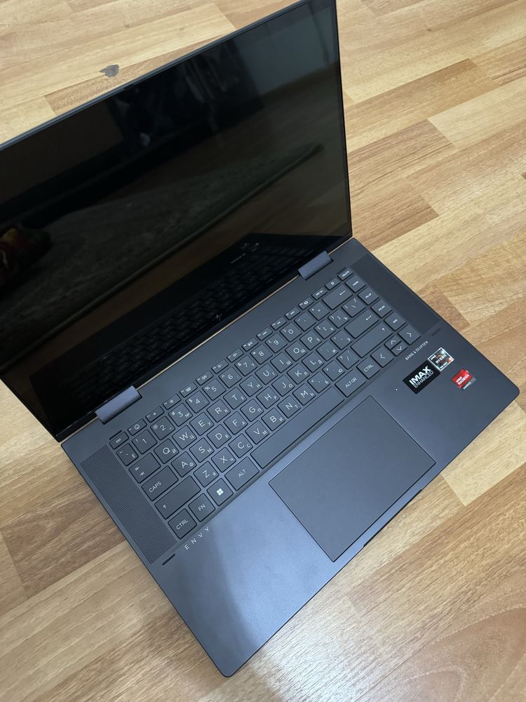 HP Envy x360 2-in-1 ноутбук 15-fh00