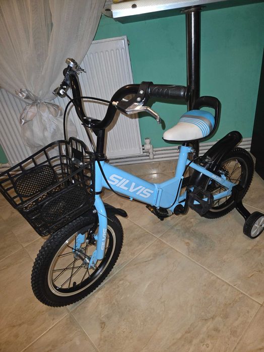 Bicicleta noua 400lei negociabil