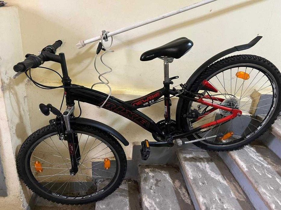 Vând bicicletă model NewBie XS23