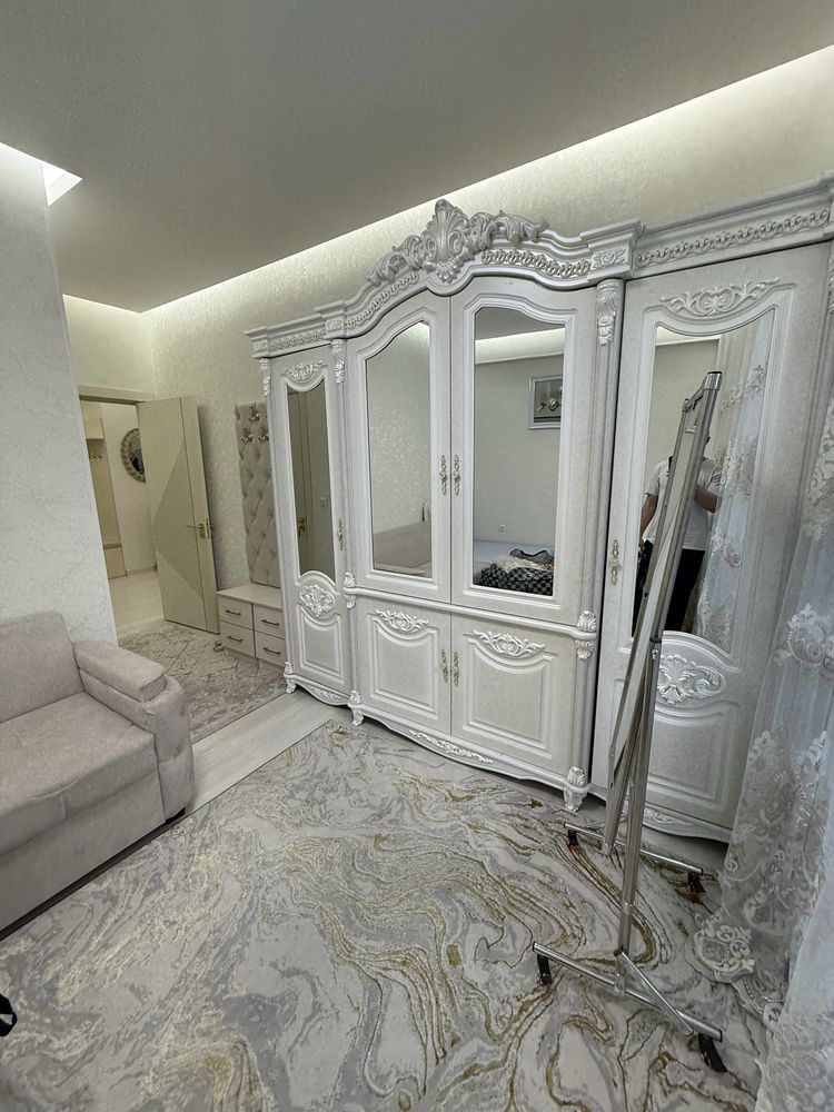 Piramit Zarafshon City 104м2 Авторский ремонт 4хкомнатная кадастр есть