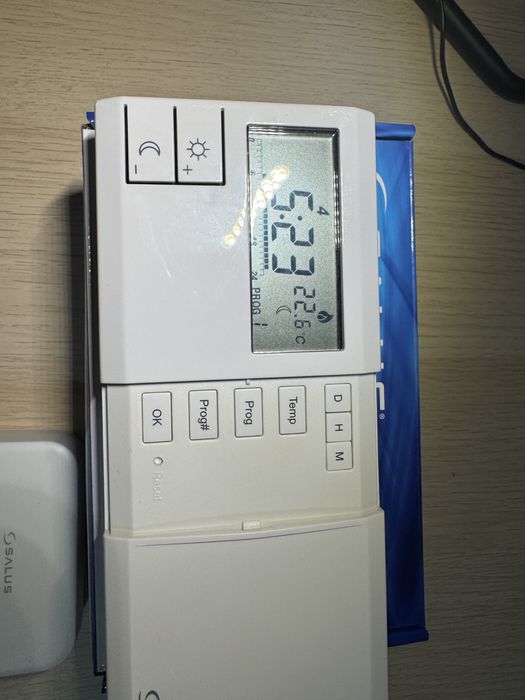 Termostat programabil, Salus, 091 FLRFV2, radio-frecventa