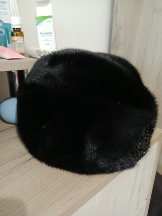 Продам шапку норковую