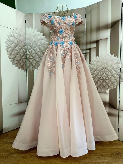Rochie pentru evenimente speciale