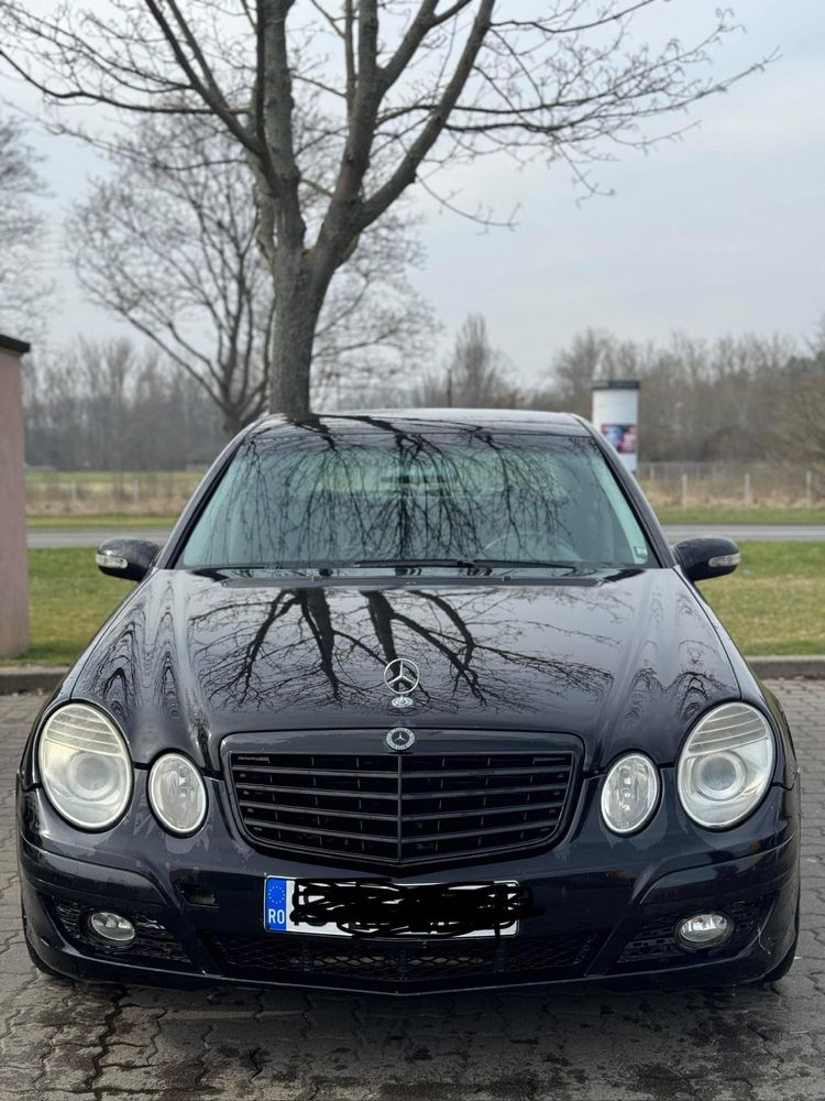 Mercedes benz E220