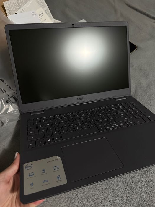 Laptop Dell Vostro 3501 NOU