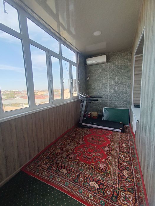 Toshkent shahar Olmazor tumani Tansiqboyevda 3 xonali 70 kv metr