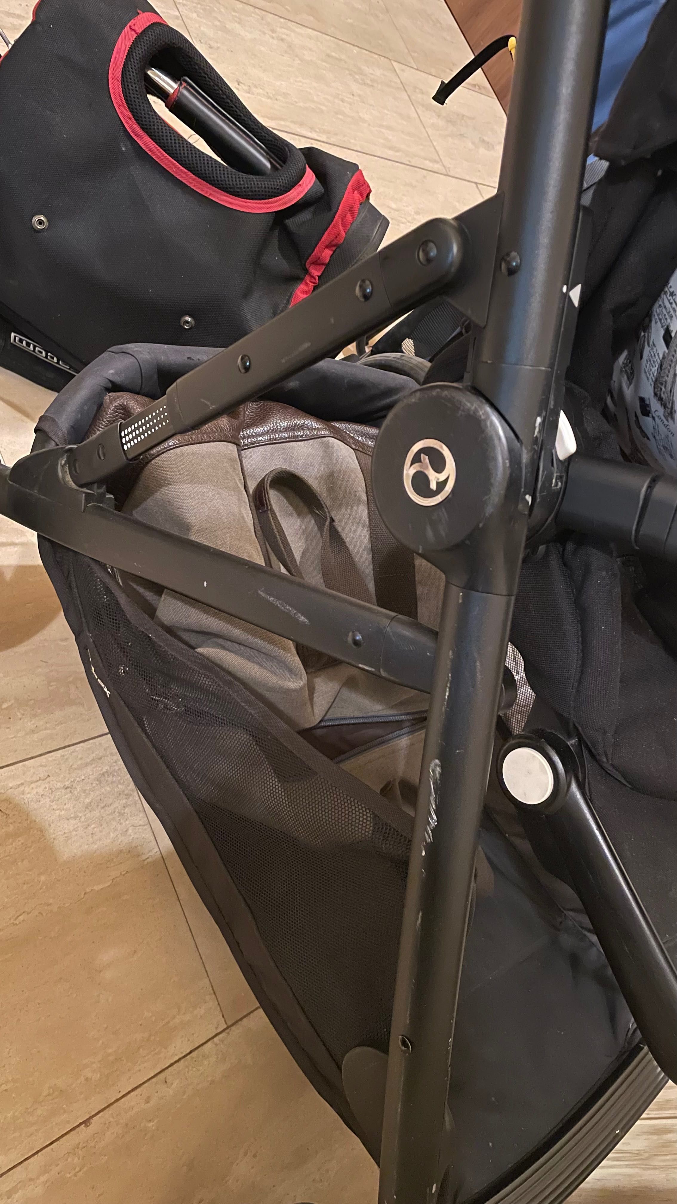 Количка Cybex Gazelle S черна - само за София