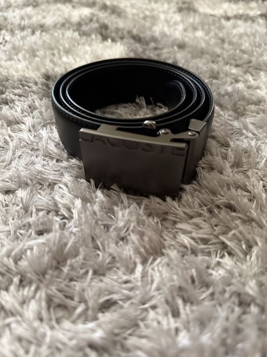 Curea din piele,marca Lacoste