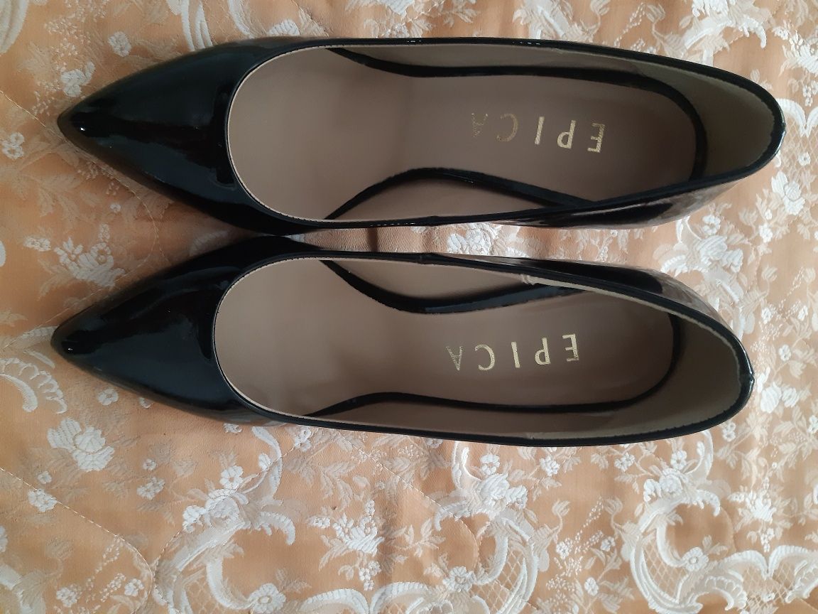 Pantofi dama marimea 37