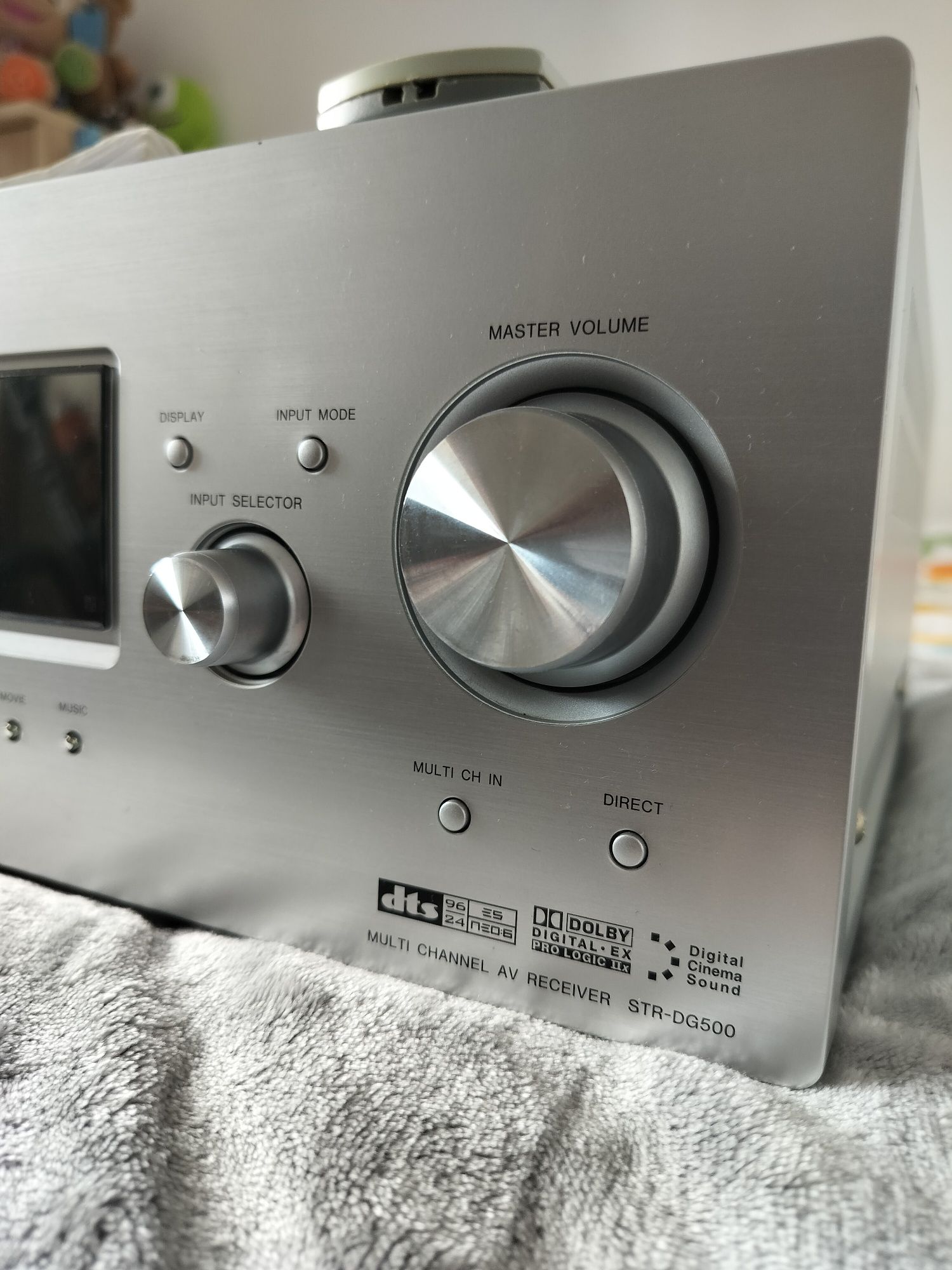 Amplificator Sony 100w canal 8ohm