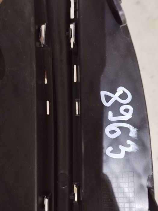 Grila stanga, Mercedes C-Class W205 Avangarde, 2014, 2015, 2016, 2017, 2018.