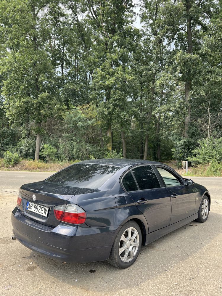 BMW seria 3 E90 318i