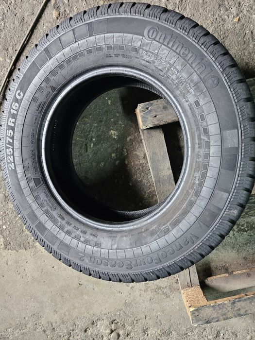 1 anvelopa allseason 225 75 16C Continental 2022