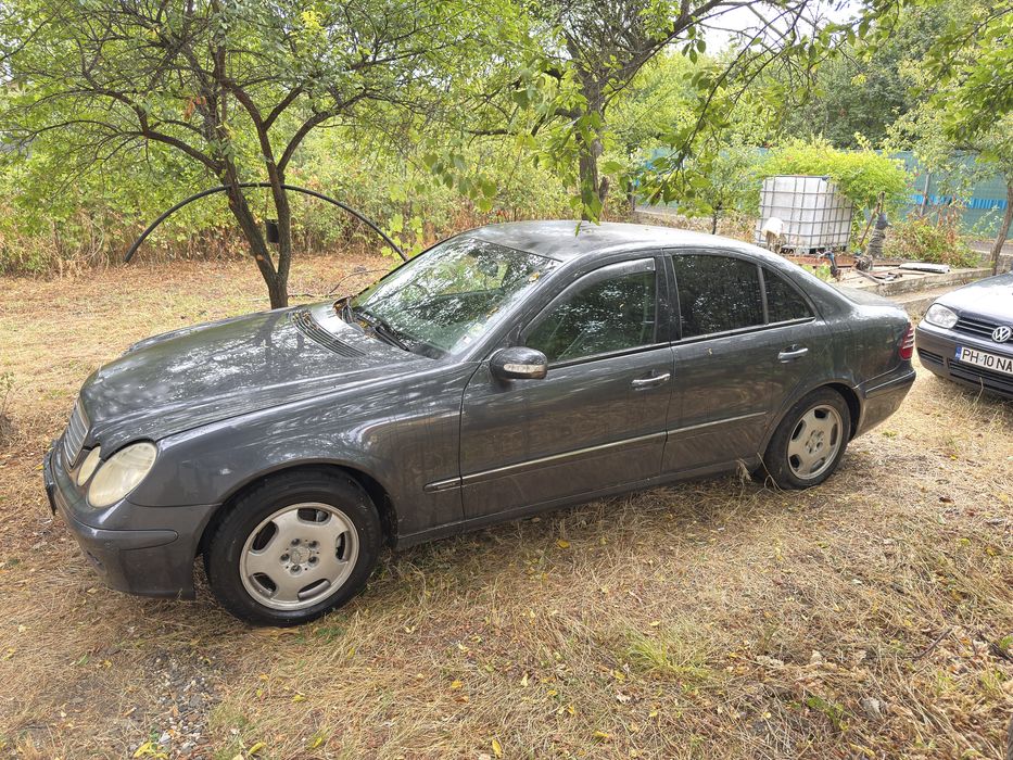 Mercedes Benz E Class W211 2.2 Diesel