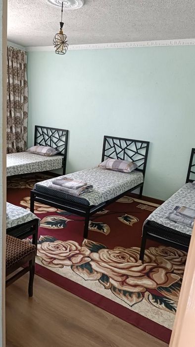 Sijjakda 3 qavatli yangi dacha sotiladi!