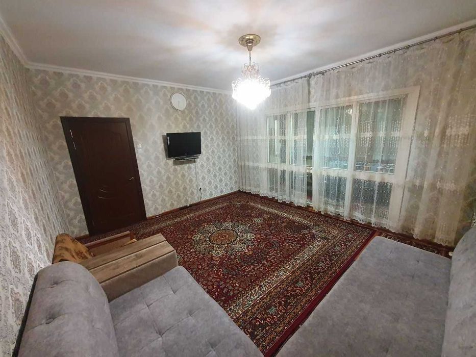 Срочно продаётся 2 комнатная квартира в 6 квартале посольство Америки