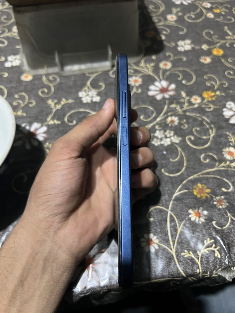 Redmi 14 C. Vvvv