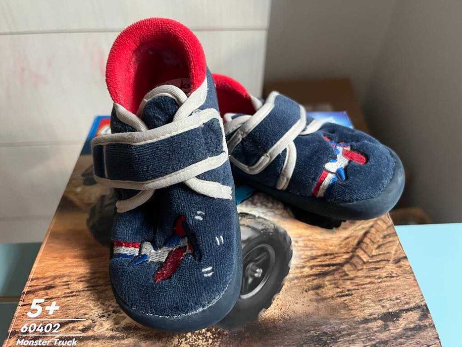 Пантофи Clarks 22 номер, ултра мека и гъвкава подметка