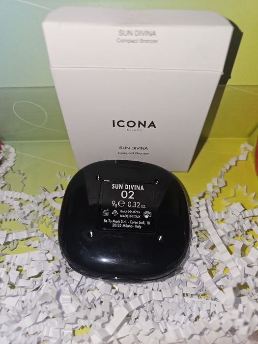 НОВО! Icona Milano Sun Divina Compact Bronzer