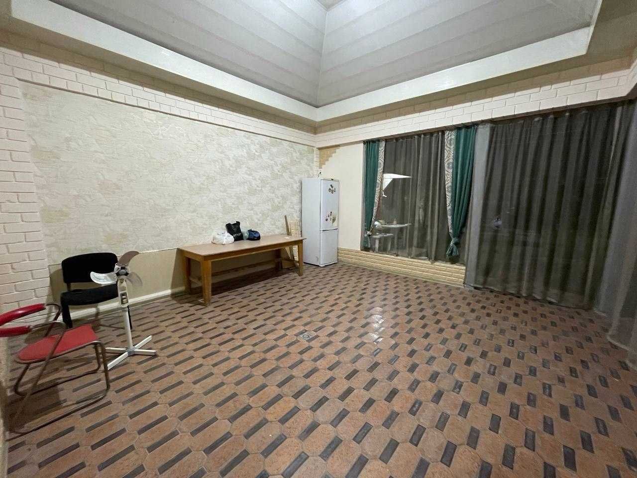 Загородный дом, в экологически чистом районе, на берегу реки Чирчик.