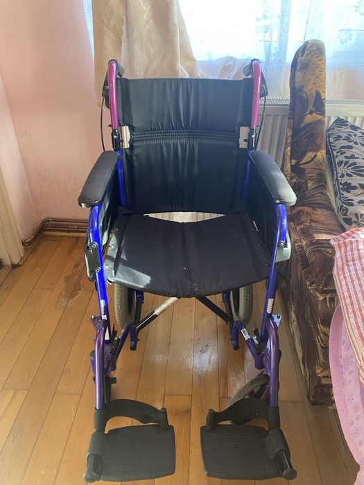 Articole pentru persoane cu handicap