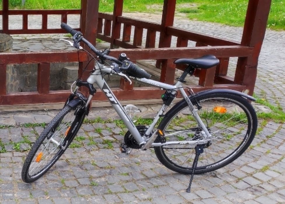 Bicicletă HT Ventura