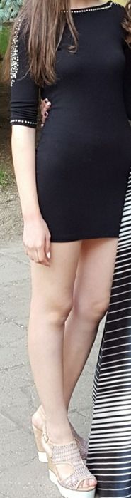 Малка черна рокля