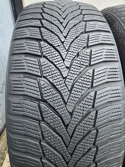 Vând două anvelope de iarna nexen  235 45 19  dot 2622